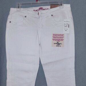 White Jean Capris, NWT, Women's Size 5